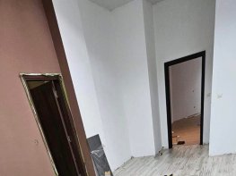 For Rent Office in residential building Sofia Poligona  -  730 EUR